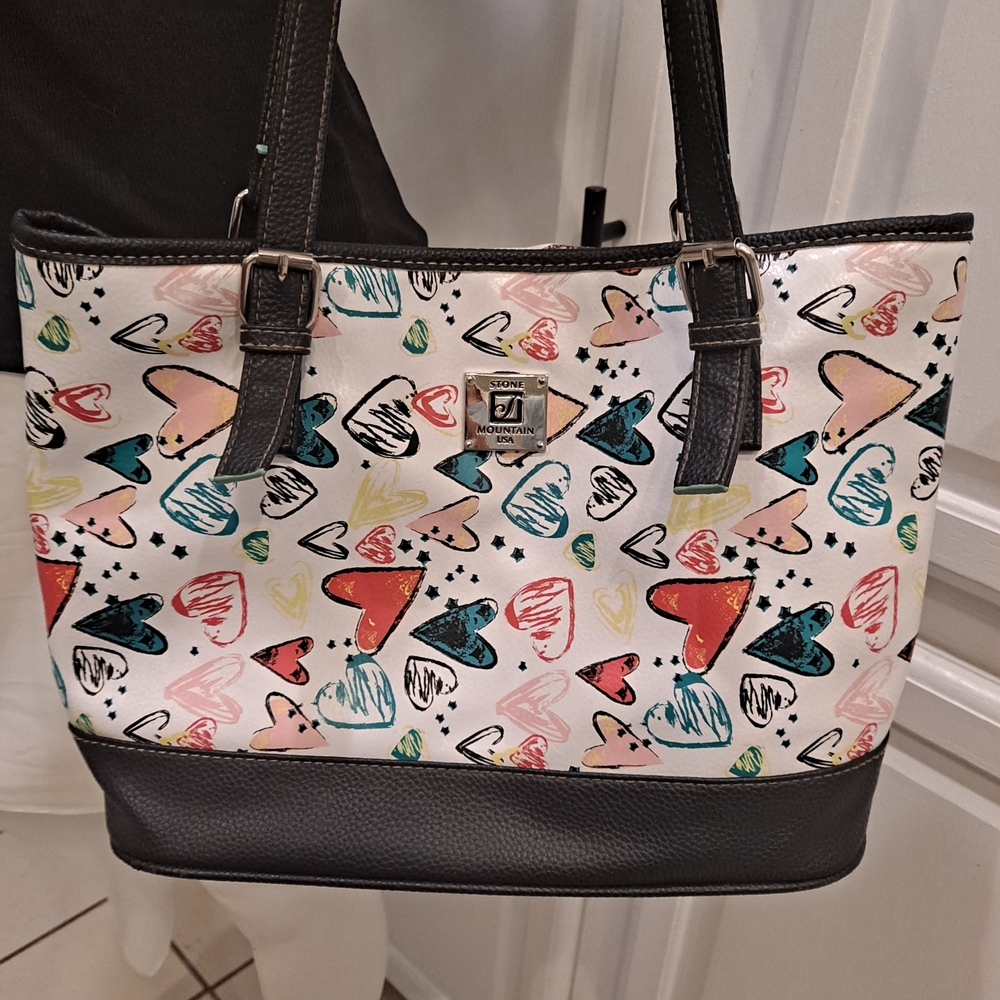 Stone Mountain Accessories Heart Pattern Shoulder Bag